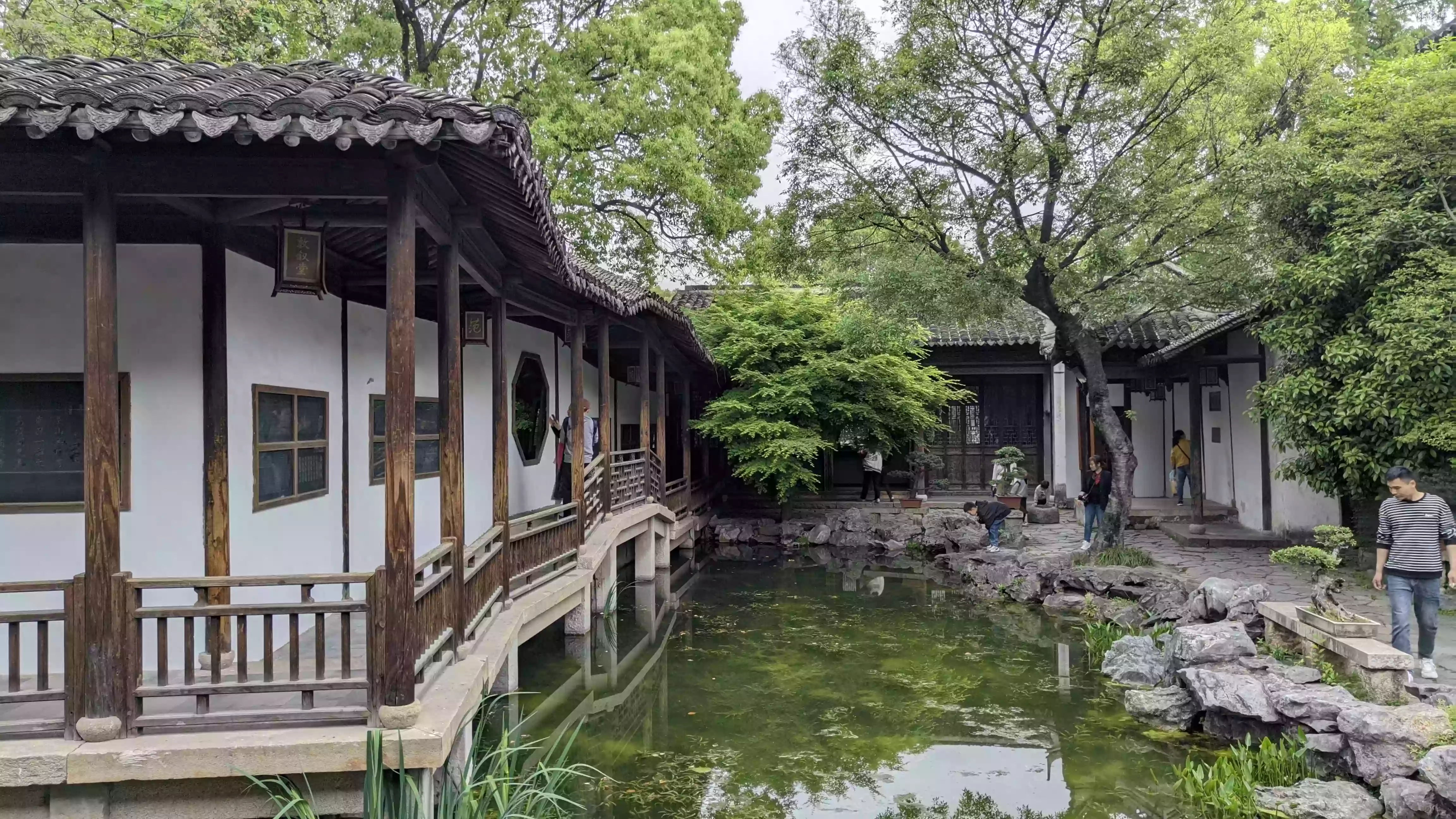 bf76da5d7ba4eaf81c2e841e4a7e350